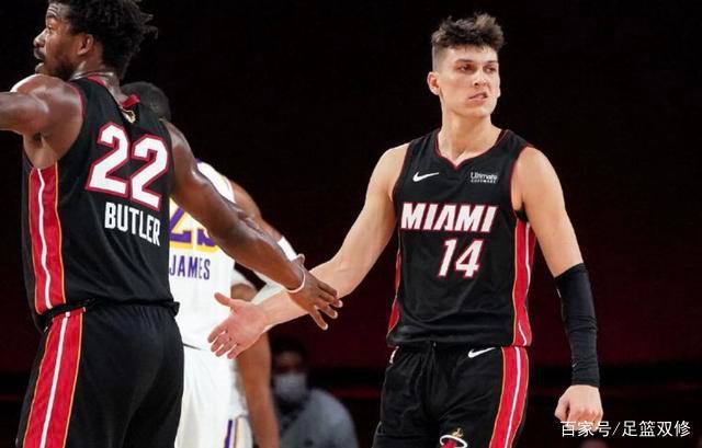 前两战担任 前两战担任